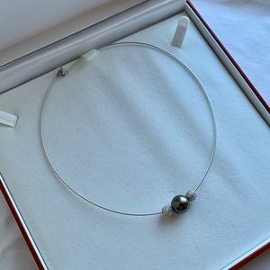 Custom-made Black Fresh Water Pearl Diamond Necklace